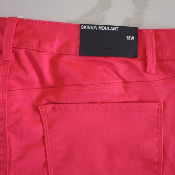 Design Lab Red Skinny Pants - Size 18W (NWT) - Picture 5 of 6